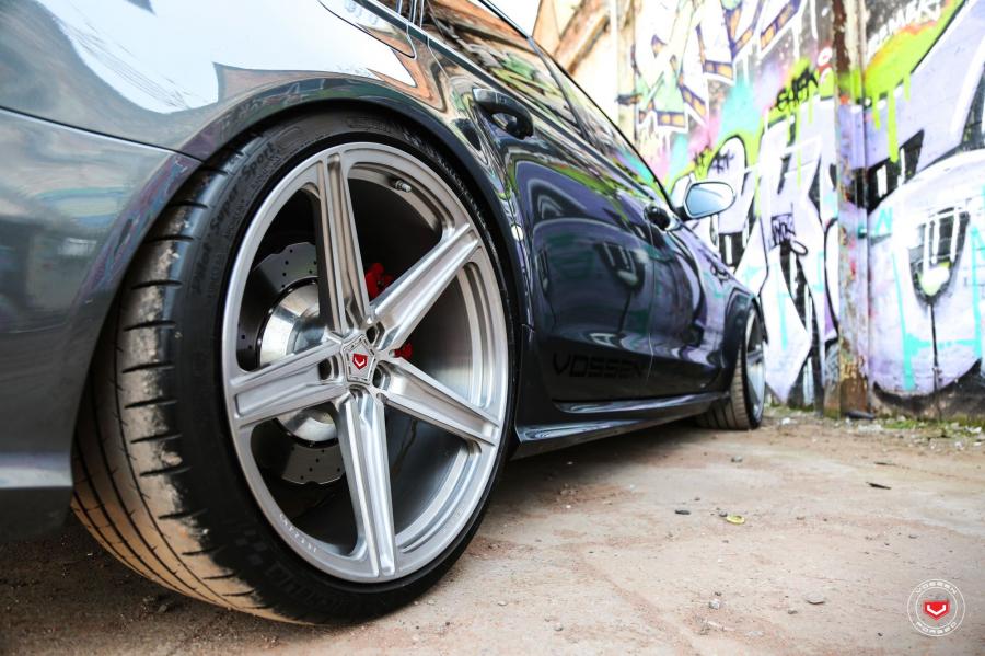 Колеса Audi RS6 Avant on Vossen Wheels (M-X5) 2019 года  (фото 11 из 23)
